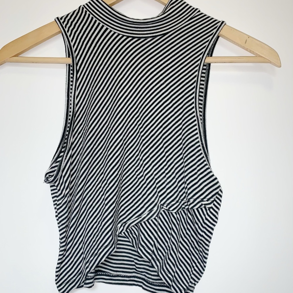 Stripped Cropped Top